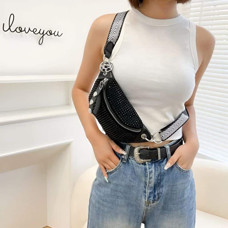 riñonera de piel brillante negro para mujer