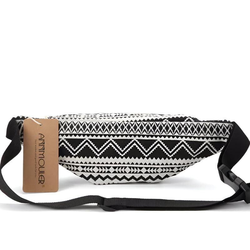 riñonera tela para mujer patrón étnico Negro/Blanco (vista desde atrás)