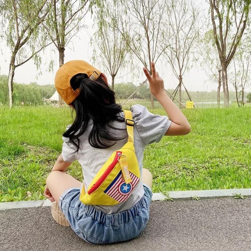 bonita riñonera para niña