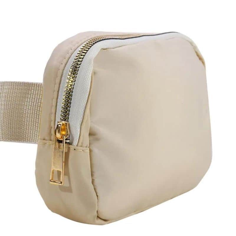 riñonera beige para mujer