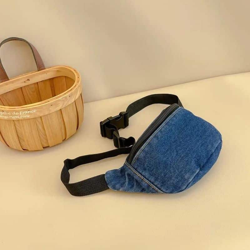 Riñonera para niños azul diseño